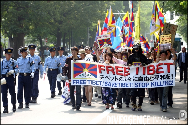 G8 - Manifestation pour la liberte du Tibet ( version Ami du Tibet )