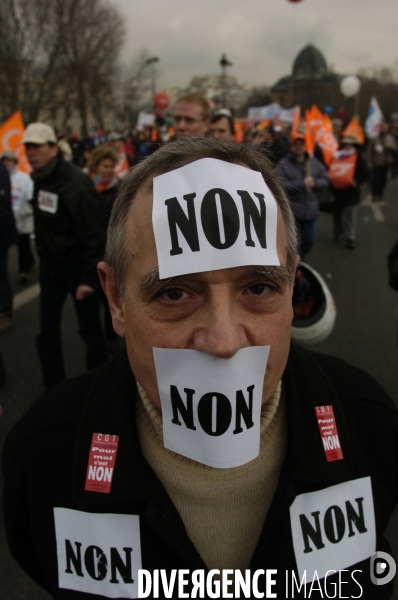 Le Non s affiche a la manif