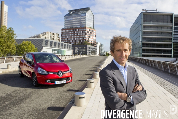 Alain PROST, ambassadeur Renault & la nouvelle CLIO.