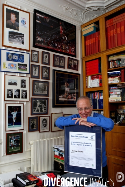 Thierry ROLAND.