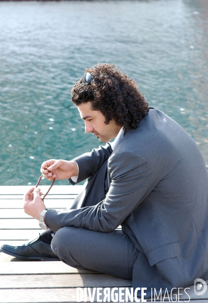 Le realisateur irakien mohamed al-daradji recois le grand prix arte mare mediavision pour son film  alham  au festival du film arte mare de bastia