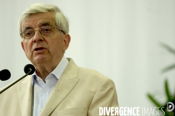 Jean-Pierre Chevenement élu président du MRC.