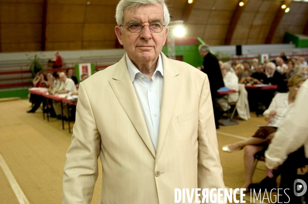 Jean-Pierre Chevenement élu président du MRC.