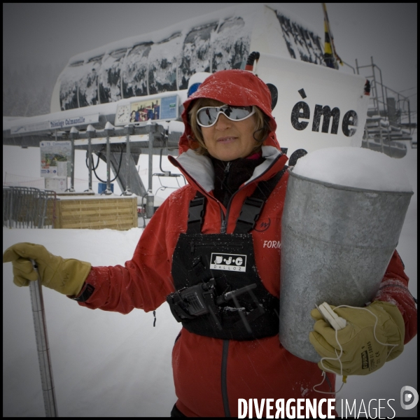 Les Précaires de la neige