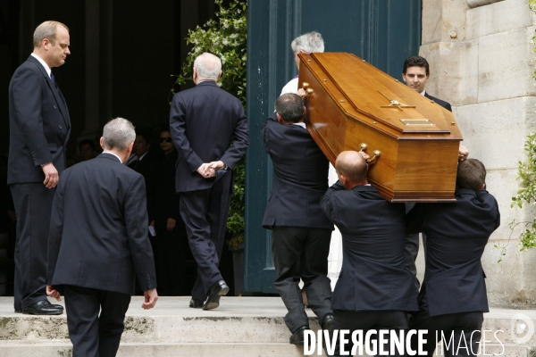 Les obseques d Yves Saint Laurent celebrees en l eglise Saint-Roch