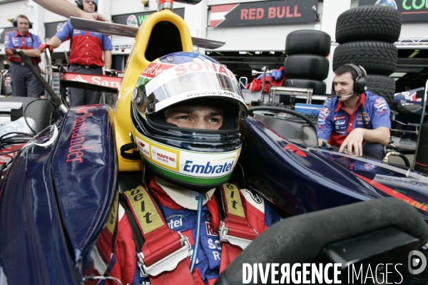 Bruno SENNA : Neveu d Ayrton SENNA.