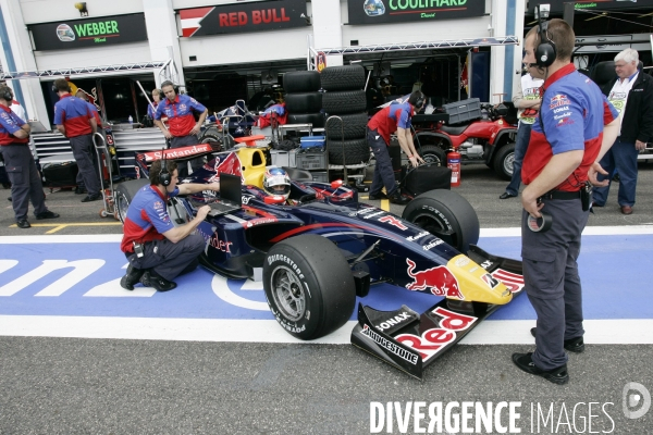 Bruno SENNA : Neveu d Ayrton SENNA.