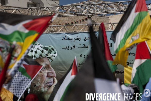 Tribute to yasser arafat in ramallah  -  hommage a yasser arafat a ramallah