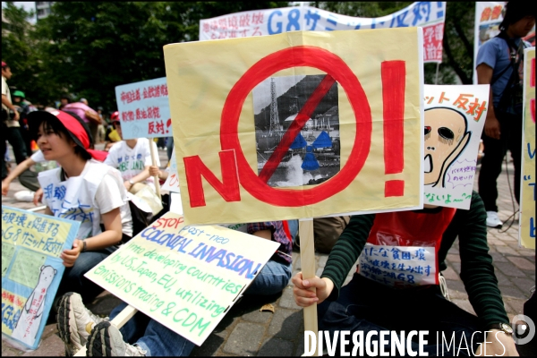 Manifestation contre le G8 a Sapporo