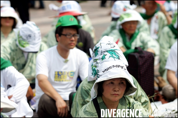 Manifestation contre le G8 a Sapporo