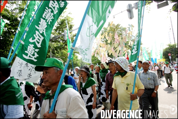 Manifestation contre le G8 a Sapporo