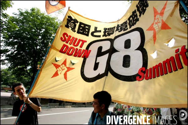 Manifestation contre le G8 a Sapporo