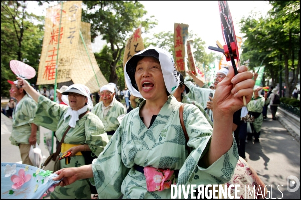 Manifestation contre le G8 a Sapporo