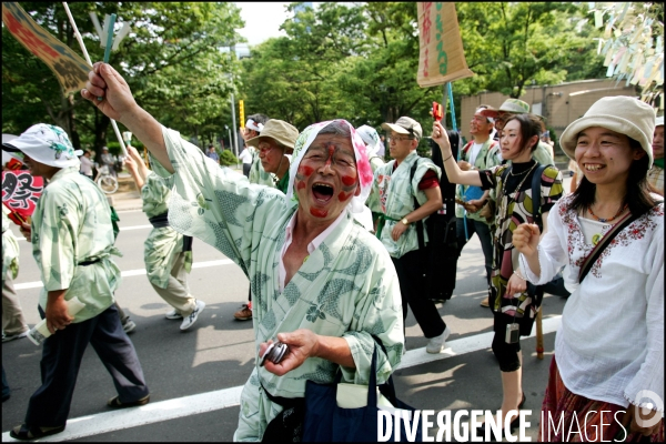 Manifestation contre le G8 a Sapporo