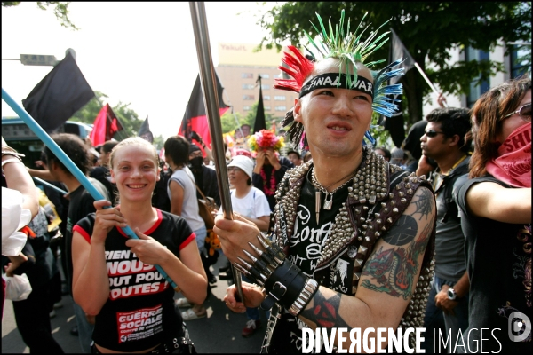 Manifestation contre le G8 a Sapporo