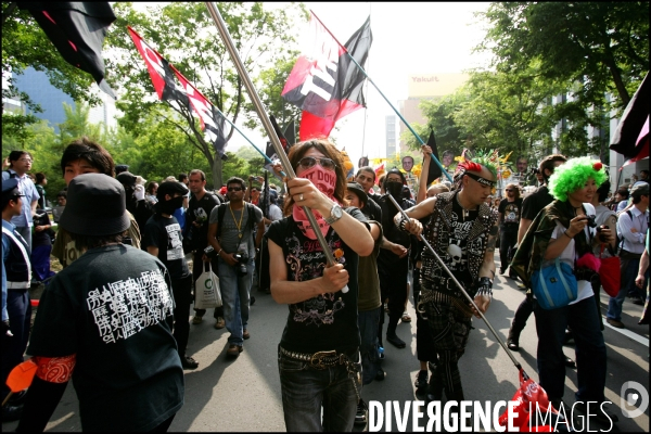 Manifestation contre le G8 a Sapporo
