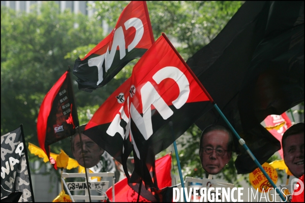Manifestation contre le G8 a Sapporo