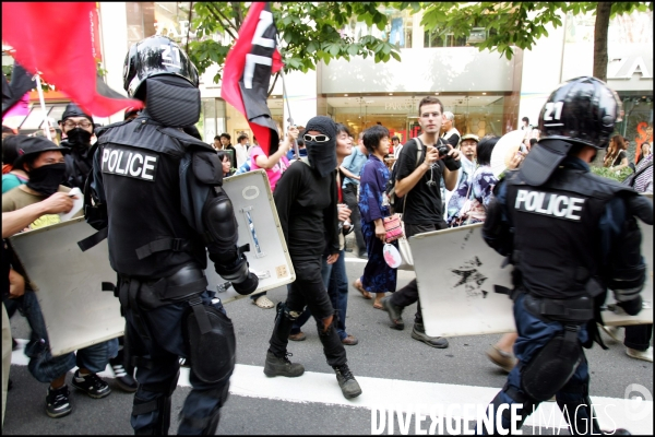 Manifestation contre le G8 a Sapporo