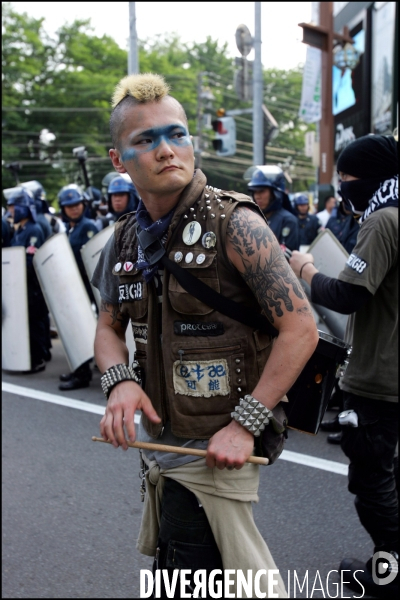 Manifestation contre le G8 a Sapporo