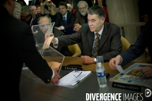 Election de Claude Bartolonne