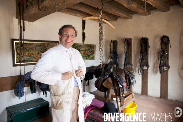 Jean-Christophe Iseux, Baron von Pfetten, dans son chateau de Selore.