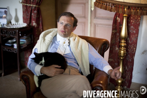 Jean-Christophe Iseux, Baron von Pfetten, dans son chateau de Selore.