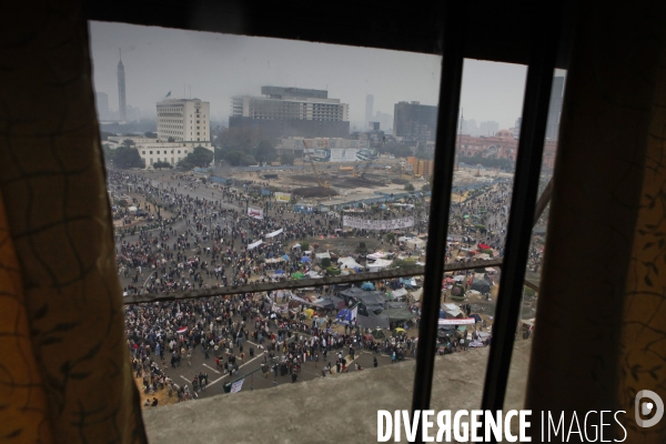 A day in the life of al tahrir square - un jour dans la vie de la place al tahrir