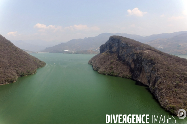 MEXIQUE: Etat du CHIAPPAS - Diversite naturelle, geograaphique, ethnographique et culturelle