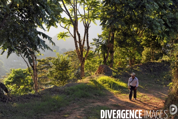 MEXIQUE: Etat du CHIAPPAS - Diversite naturelle, geograaphique, ethnographique et culturelle