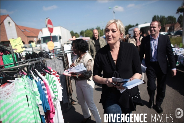 MARINE LE PEN : Porte a porte a Rouvroy