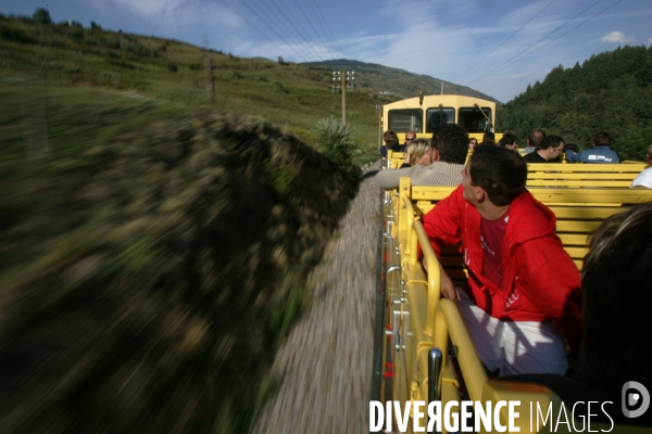 Balade en train Jaune