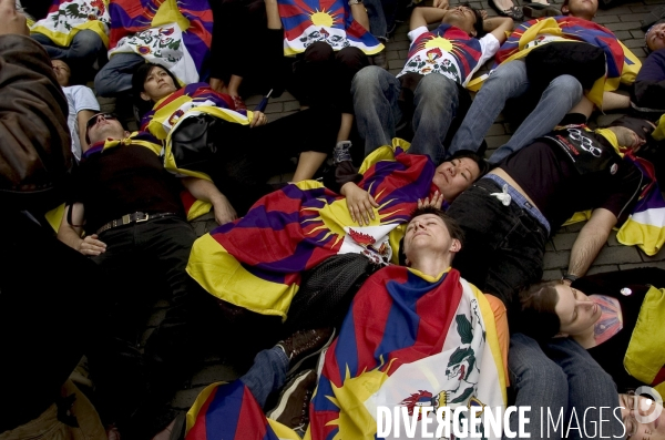 Manifestation contre la repression chinoise au Tibet.