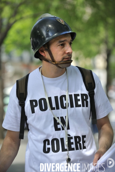 Rage et colere policiere