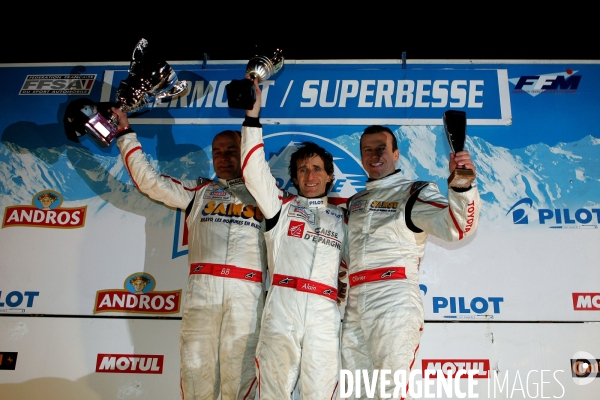 Le Team Toyota sur les trois marches du podium.