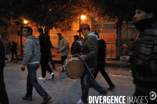 Manifestation et violence policiere a tunis