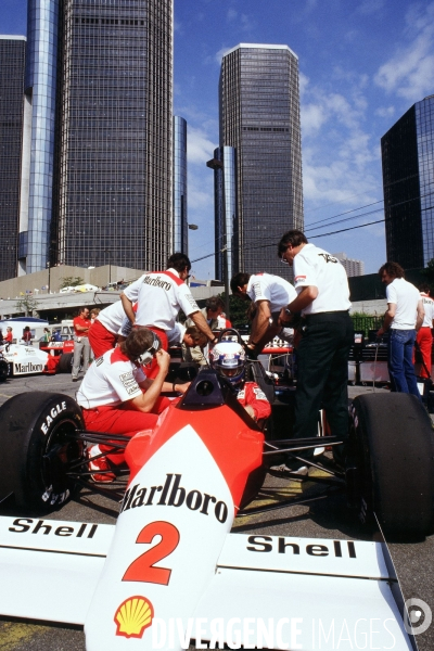 Alain PROST. Champion du Monde F1 - 1985. 20ème Anniversaire de son premier titre.