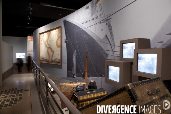 Le musée de la Marine retrace l histoire du mythique paquebot France, lancé en 1960 et désarmé en 1974 pour raisons économiques, (Du 9 février au 23 octobre 2011)