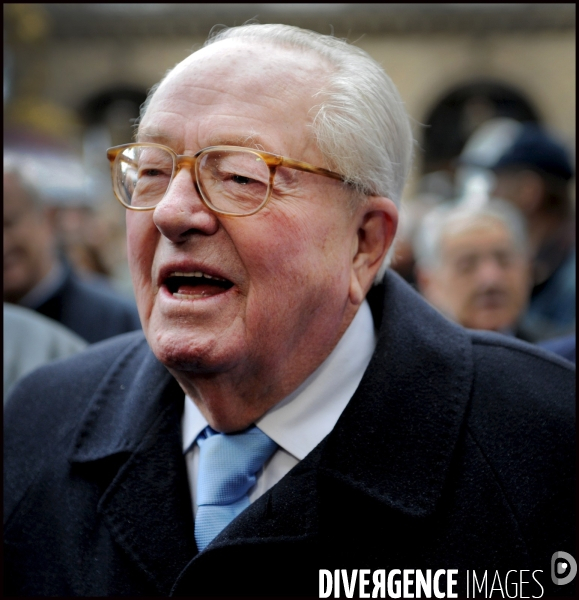 Marine et Jean Marie Le Pen commémorent le 600ème anniversaire de la