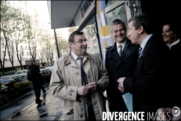 Christine Lagarde et Laurent Wauguiez visitant l entreprise des services a la personne  Maison et Services 