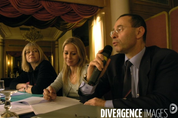 Exil a Barcelone pour les medecins specialistes