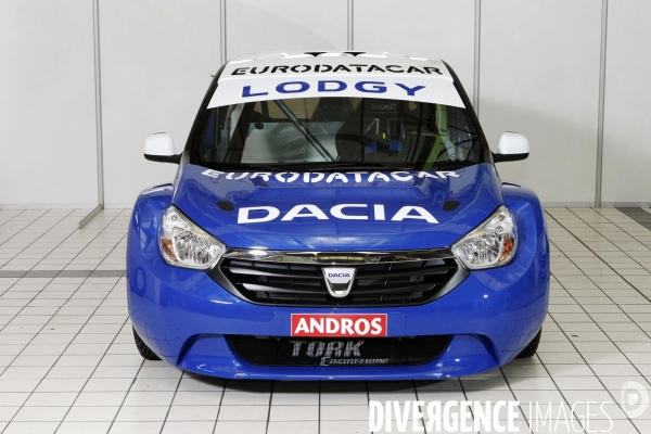 Team DACIA pour le Troophée Andros 2011 / 2012.