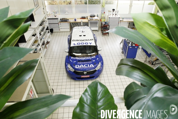Team DACIA pour le Troophée Andros 2011 / 2012.