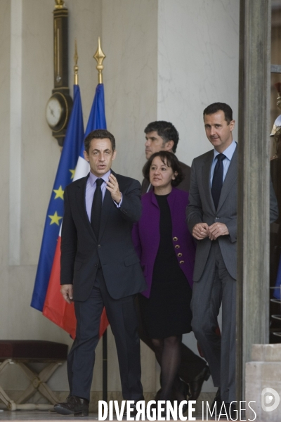 Le président de la République Française Nicolas Sarkozy accueille le président syrien Bachar al-Assad au Palais de l Elysée, pour sa deuxième visite officielle en France.