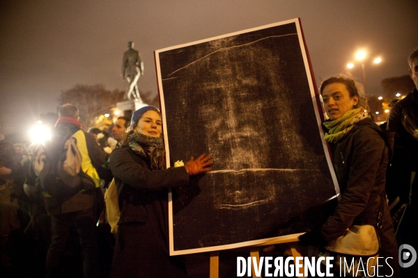 Manifestation contre Golgota Picnic à l appel de Culture et Foi