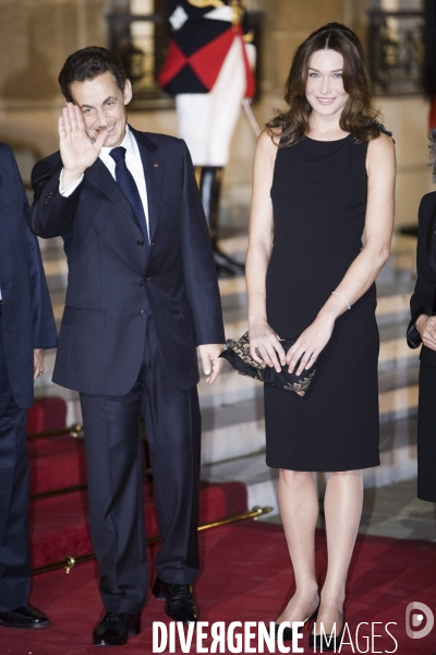 Nicolas Sarkozy et Carla Bruni-Sarkozy reçoivent le Président Irakien Jalal Talabani et son Epouse Hero Talabani pour un diner d Etat