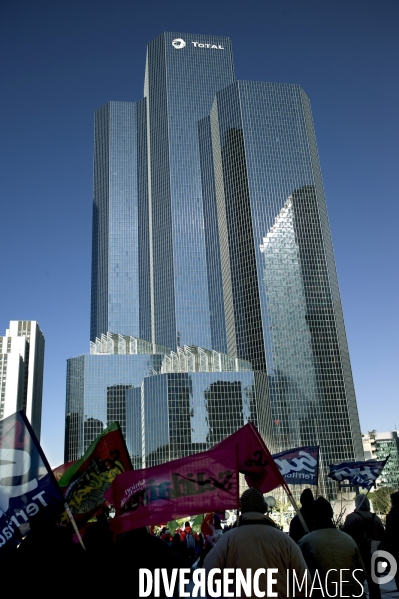 Manifestation des salariés de la raffinerie Total de Dunkerque.