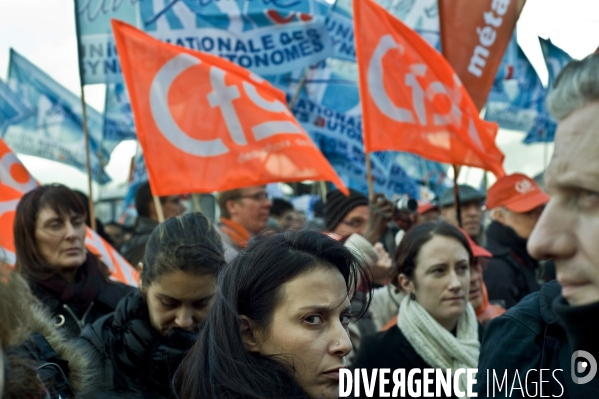 Manifestation intersyndicale contre le plan d austérité.