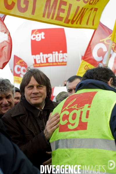 Manifestation intersyndicale contre le plan d austérité.