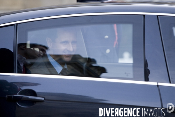 Le président de la République Française Nicolas Sarkozy accueille le président syrien Bachar al-Assad au Palais de l Elysée, pour sa deuxième visite officielle en France.