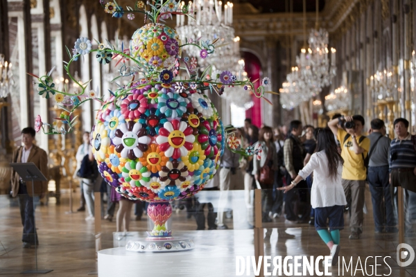 Exposition Murakami dans les salles du chateau de Versailles